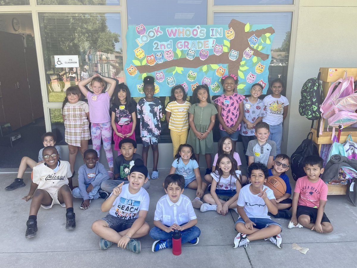 MrsReilly2WR's tweet photo. Here we go! #NUSDfirstdayofschool2023 @NatomasUSD @WitterRanchElem https://t.co/e3PIqgbK6g