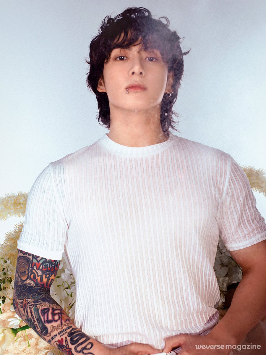 OasisFormPriori's tweet photo. ⠀  ⠀ BTS Jungkook Weverse Magazine : Photo #2

⠀  ⠀ ⠀You know night after night I'll be lovin’ you 
⠀  ⠀ ⠀right which is every single week. https://t.co/5m8iUyVv0v