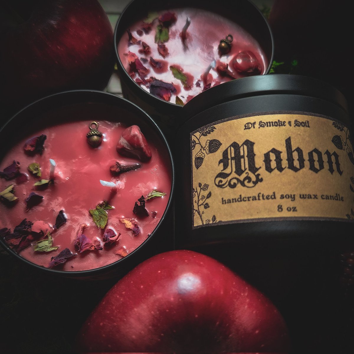 OfSmokeandSoil's tweet photo. Mabon Ritual Candles are here🍁
Carefully handcrafted to celebrate the autumnal equinox and honor the bountiful energies of the sabbat. Infused with thoughtfully selected botanicals and adorned with symbolic charms, this candle is ready to accompany you on a magical journey https://t.co/uKjdCRDZn7