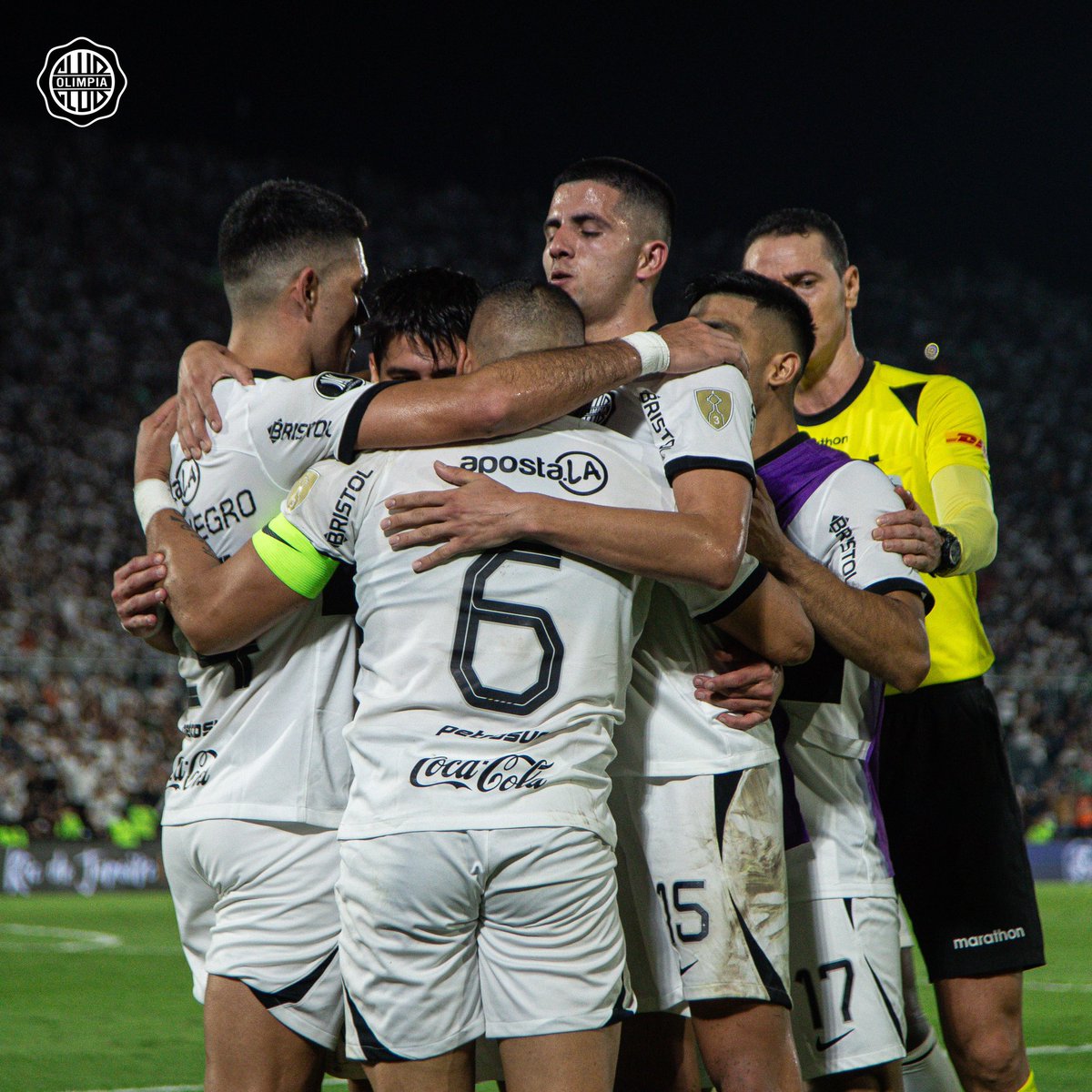 Club Olimpia tweet media