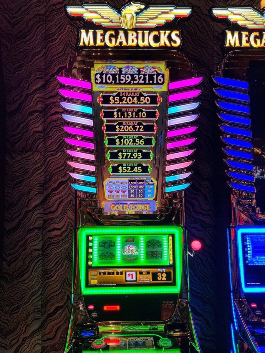 br_betting (@br_betting) on Twitter photo Someone hit the jackpot on a Vegas slot machine yesterday off a $5 bet…
THEY WON $10 MILLION 🤯🤯🤯
(via <a href="/LasVegasLocally/">Las Vegas Locally 🌴</a>) Someone hit the jackpot on a Vegas slot machine yesterday off a $5 bet…
THEY WON $10 MILLION 🤯🤯🤯
(via <a href="/LasVegasLocally/">Las Vegas Locally 🌴</a>)