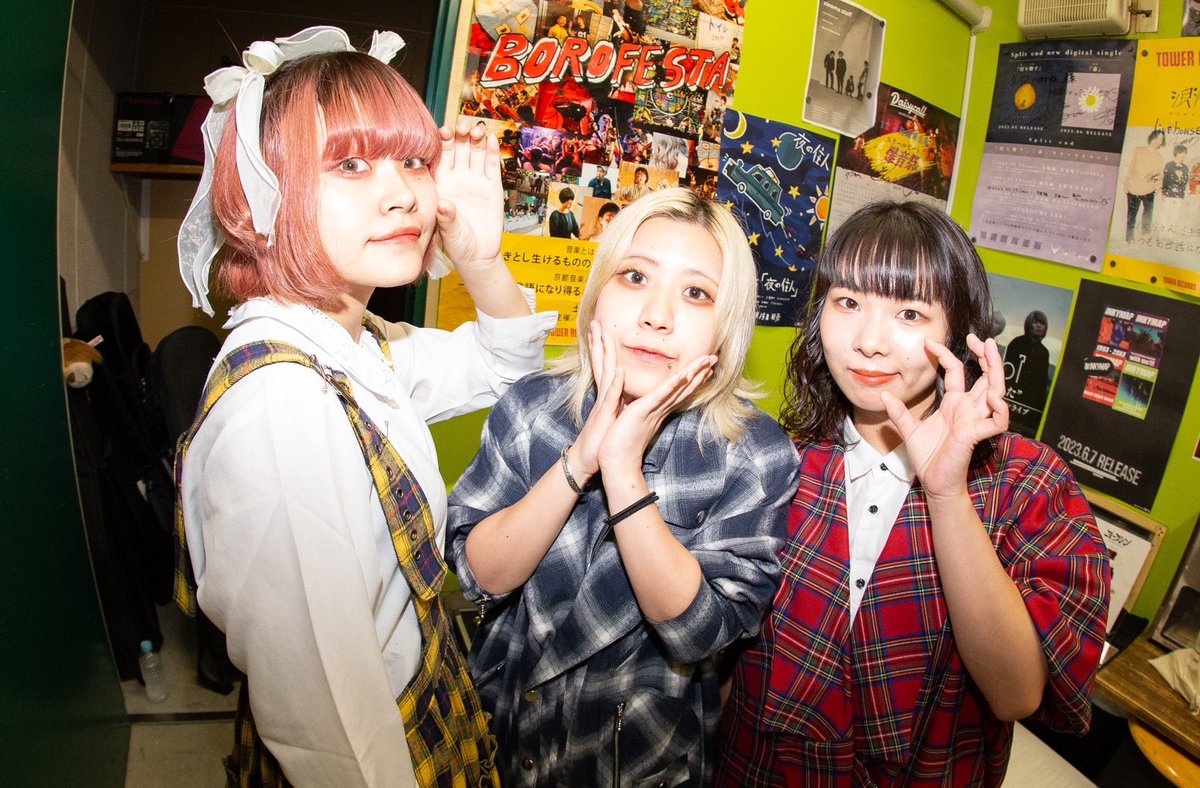 yamasemayumin's tweet photo. 2023.08.09@京都 nano
「アディショナルメモリー」
久しぶりにジャンキーちゃんでnano☺️前回リベンジ！1年振りにのTHE HINCとヨークシンに会えたみんな熱かったな～🔥
いつもの如くBGM最高！ https://t.co/hnPOxuclcY