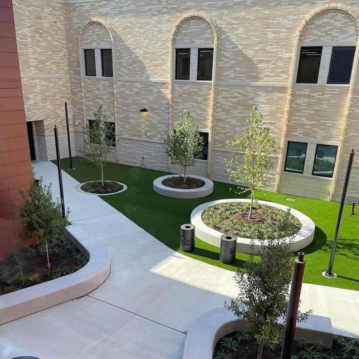 txfblife's tweet image. And there’s more