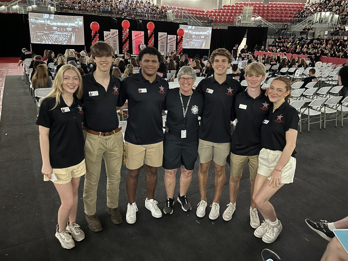 Our CHS Red Jackets were amazing today at Convocation.  These young people are servant leaders. I am honored to know them and what they represent for our school. Gratitude, Respect, Integrity and Trust! Cowboy Grit every day❤️❤️❤️! #EmbraceTheJourney <a href="/CoppellHigh/">🏫 Coppell High School 📚</a>