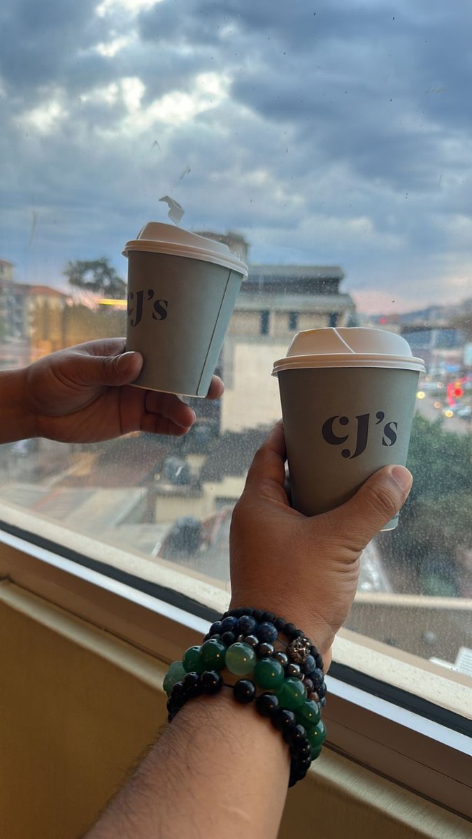 Cjs_254's tweet photo. "Warming souls, one sip at a time βοΈβοΈ
#cjsΒ
#cjsperfecteddrinks https://t.co/4J99XAJWWF