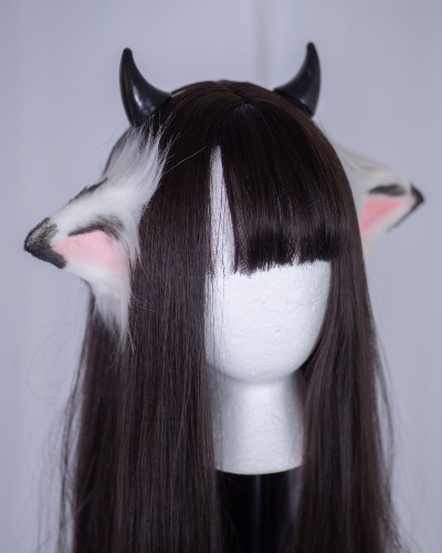 nsfwmsfw's tweet photo. I just received Cow Ears Headband - Black by MOEFLAVOR from Edge Leaf Pro via Throne. Thank you! https://t.co/9oIvCb3yG1 #Wishlist #Throne https://t.co/w5q6HcA4ly