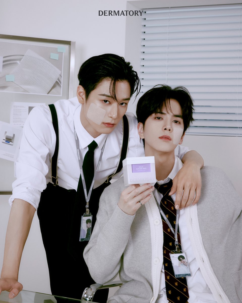 dermatory_kr's tweet photo. ✨ #더마토리 NEW #젤리거즈패드 와 함께 한
K-직장인 화보 공개!

#멍냥즈🐶🐱 양 볼에 착붙!
더 탱글하게 밀착력 UP!
더 넉넉하게 에센스 양, 패드 수 UP!
5대자극 진정까지 진정 UP!

올리브영 단독 런칭으로 만나보세요 
👉 https://t.co/y7W5jCA4VT

#THEBOYZ #더보이즈영훈 #더보이즈주연 https://t.co/scYPhokvTp