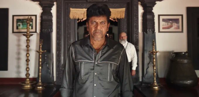 Ashutosh18071's tweet photo. I didn't watched his single film, but This man screen presence was literally 🔥📷📷📷#Shivarajkumar #Shivanna #JailerFDFS https://t.co/I5DLU3IiBo