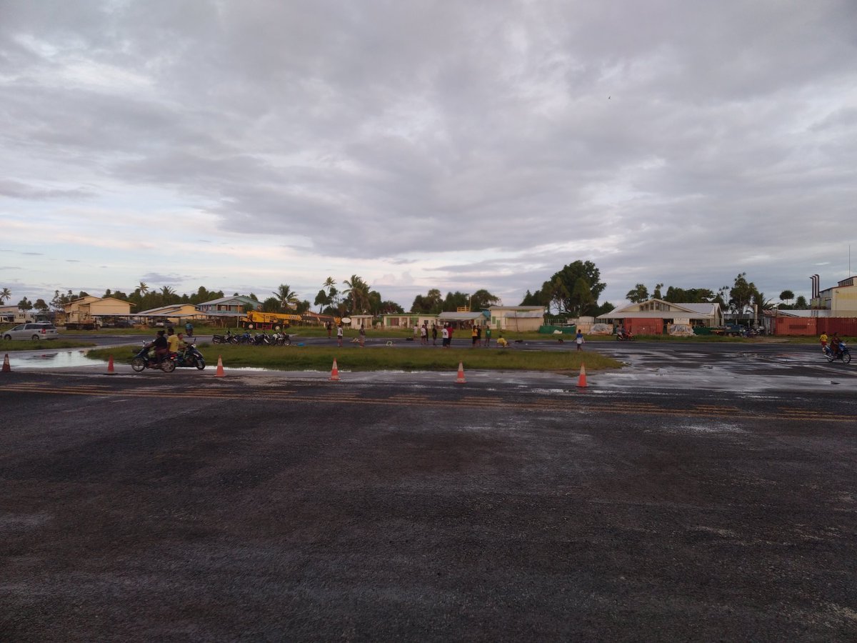 ASovanivalu's tweet photo. Advance mission for 🇺🇳 #UNDIS starts in  🇹🇻 Tuvalu. The situation is better felt on the ground. Fa'afetai Melton @UNinFiji Tuvalu Country Specialist for the induction and the general overview of this #Resilient country. 
#Talofa #Faafetai https://t.co/MOeKcGeVtC