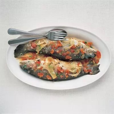 DeliaOnline's tweet photo. #recipeoftheday - Chilled Marinated Trout with Fennel https://t.co/aaWWrd1Cz3 #fishrecipes #trout #easyrecipes #inseason #recipesfortwo https://t.co/3Rl7jI3tVW