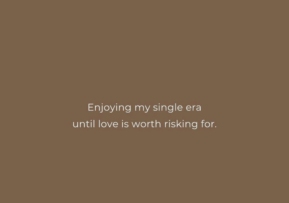 PoemHeaven's tweet photo. single and happy. https://t.co/ISg7P5Btyt