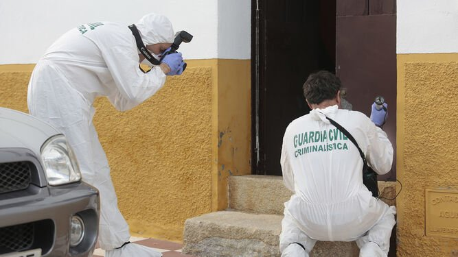 interiorgob's tweet photo. 🎓¿Vas a empezar Criminología? Es uno de los grados más solicitados...

Que sepas que no hay que irse a Las Vegas o NY para ver a estos profesionales en acción, aquí tenemos a los mejores

🔵 Comisaría General de @policia #Científica

🟢 #ServiciodeCriminalística de @guardiacivil https://t.co/3DzarQwYff
