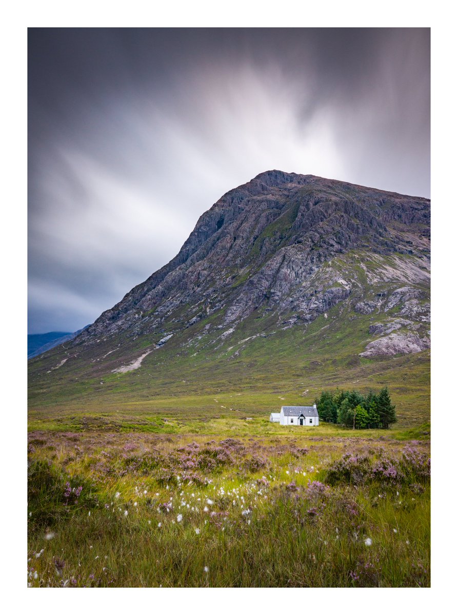 kiers's tweet photo. Two from the often shot Lagangarbh Hut - but some rather lovely golden light too.
#scotland #landscapephotography #sonyalpha #formatthitech #glencoe https://t.co/sTrWvC09WY