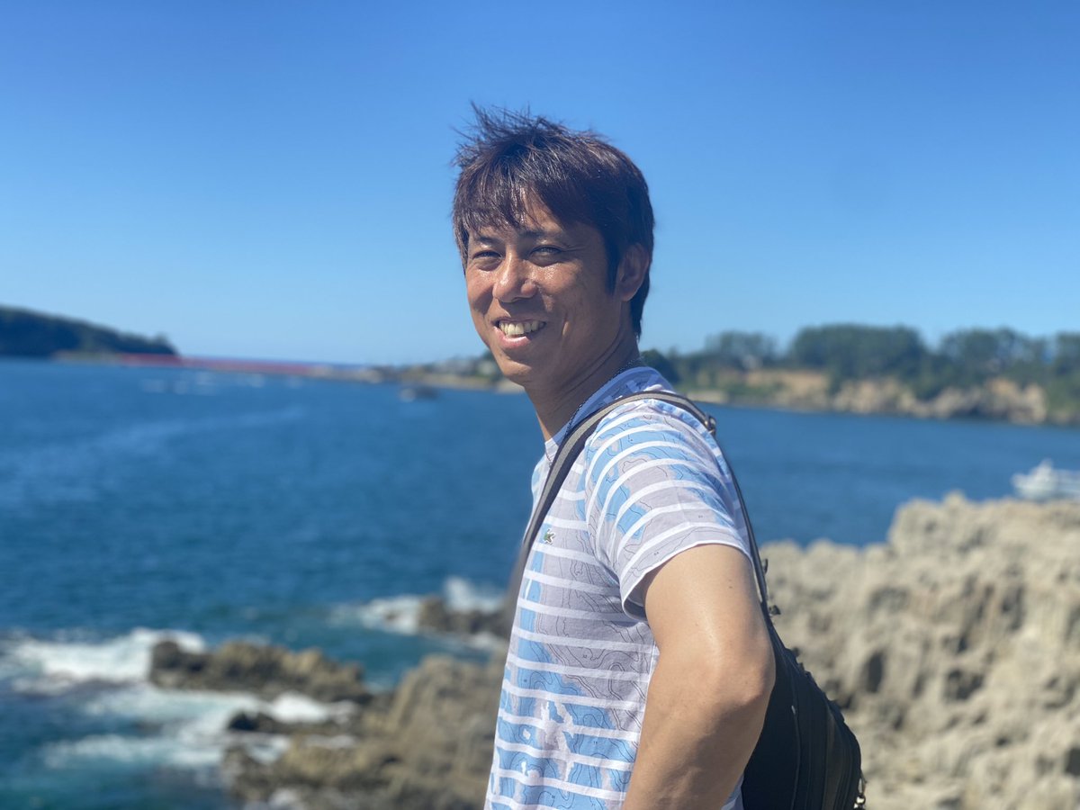 takayacchi64's tweet photo. 初東尋坊！ https://t.co/EukuTpXp6Z
