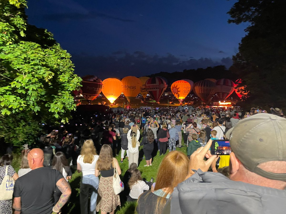 HMS FLYING FOX tweet media