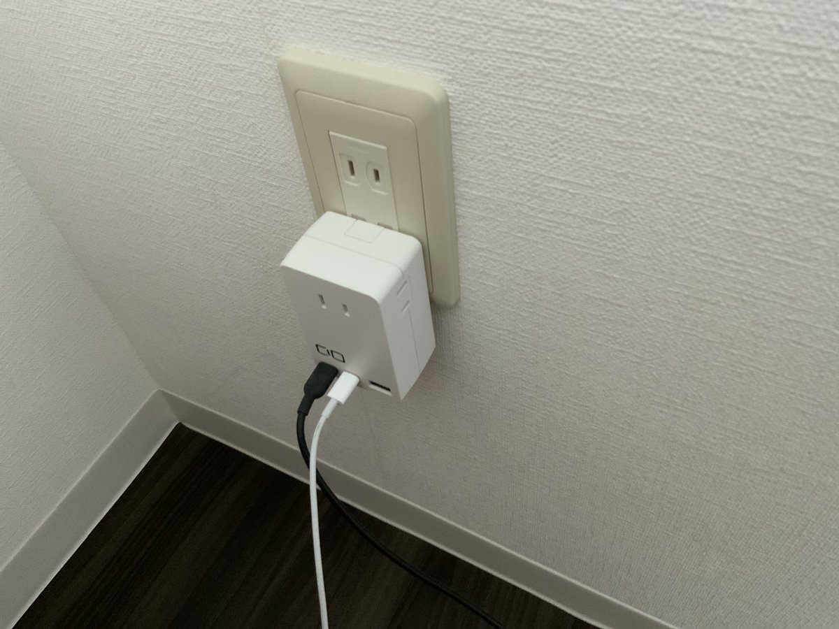 CIO Polaris Cube Wall 65W 自動切り替え
思ったより、厚みがある。
makuakeで購入した新製品。
#CIO #わくわく