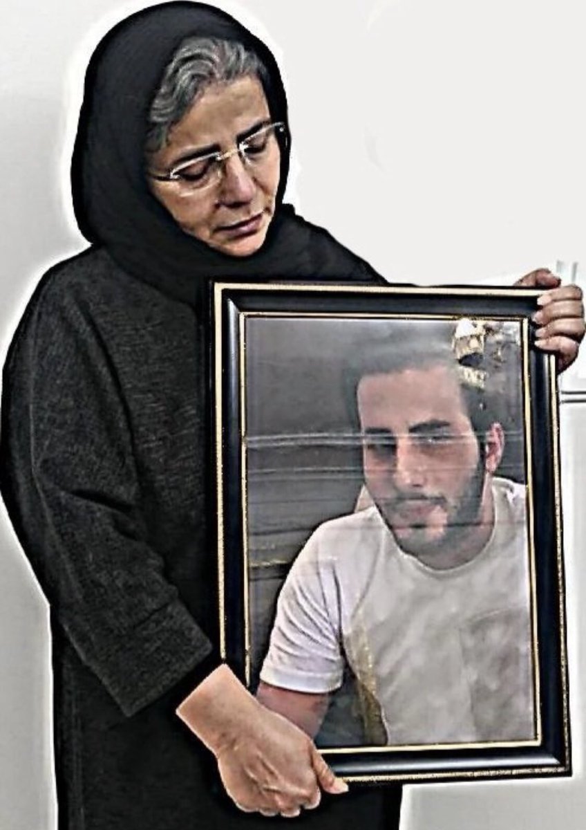 #به_ياد_آر 
«محمد رسول گیان تو نامری   ناوت ئەبێتە ڕەمز»
#محمد_رسول_مومنى_زاده