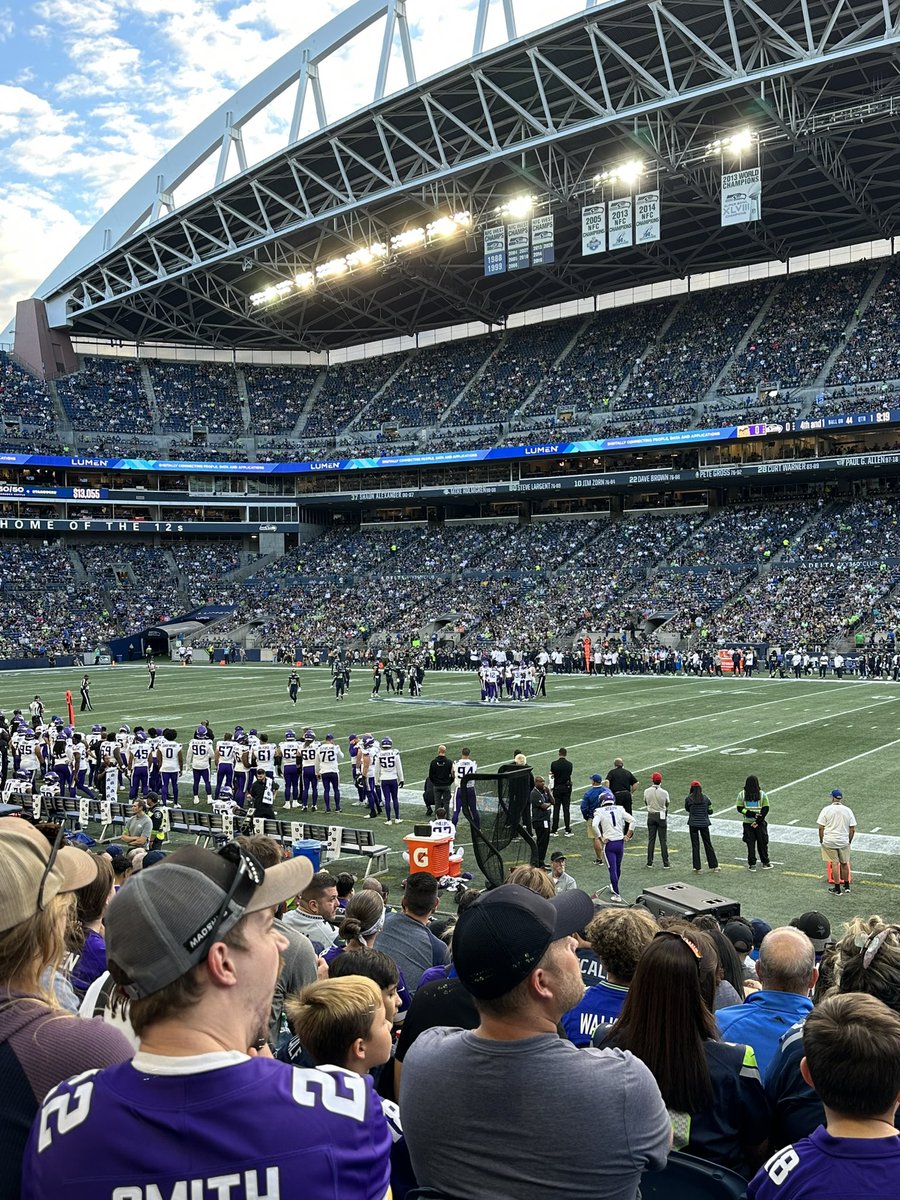 bastiengb's tweet photo. @SeahawksFrance bon match 😉 https://t.co/Oi8BMvQFDI