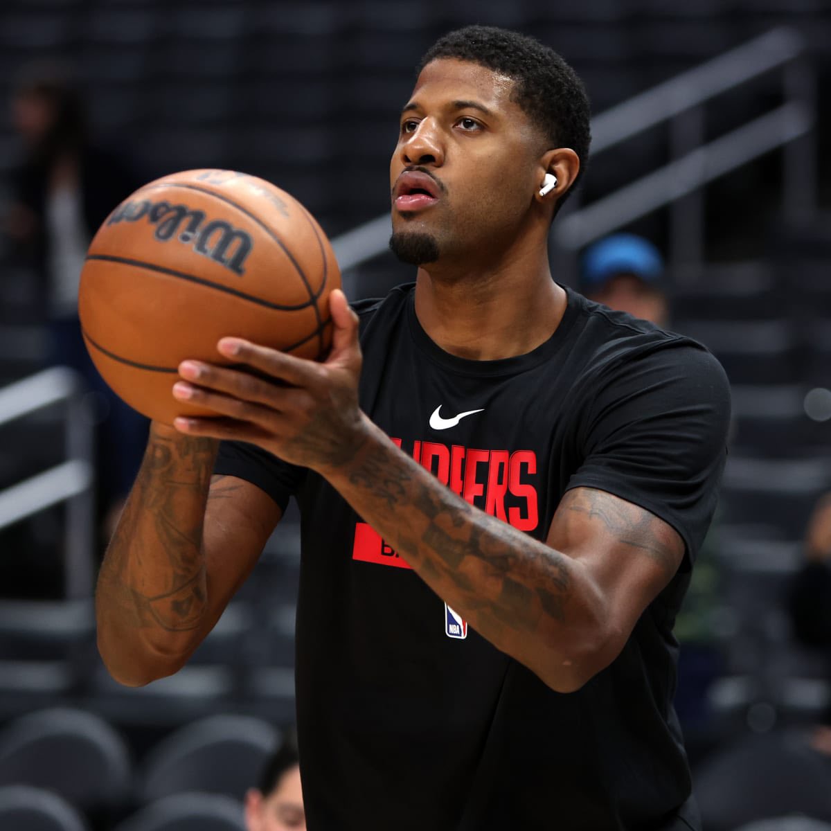 HotHeatSZN's tweet photo. More impactful player? https://t.co/Di8CC5TFda
