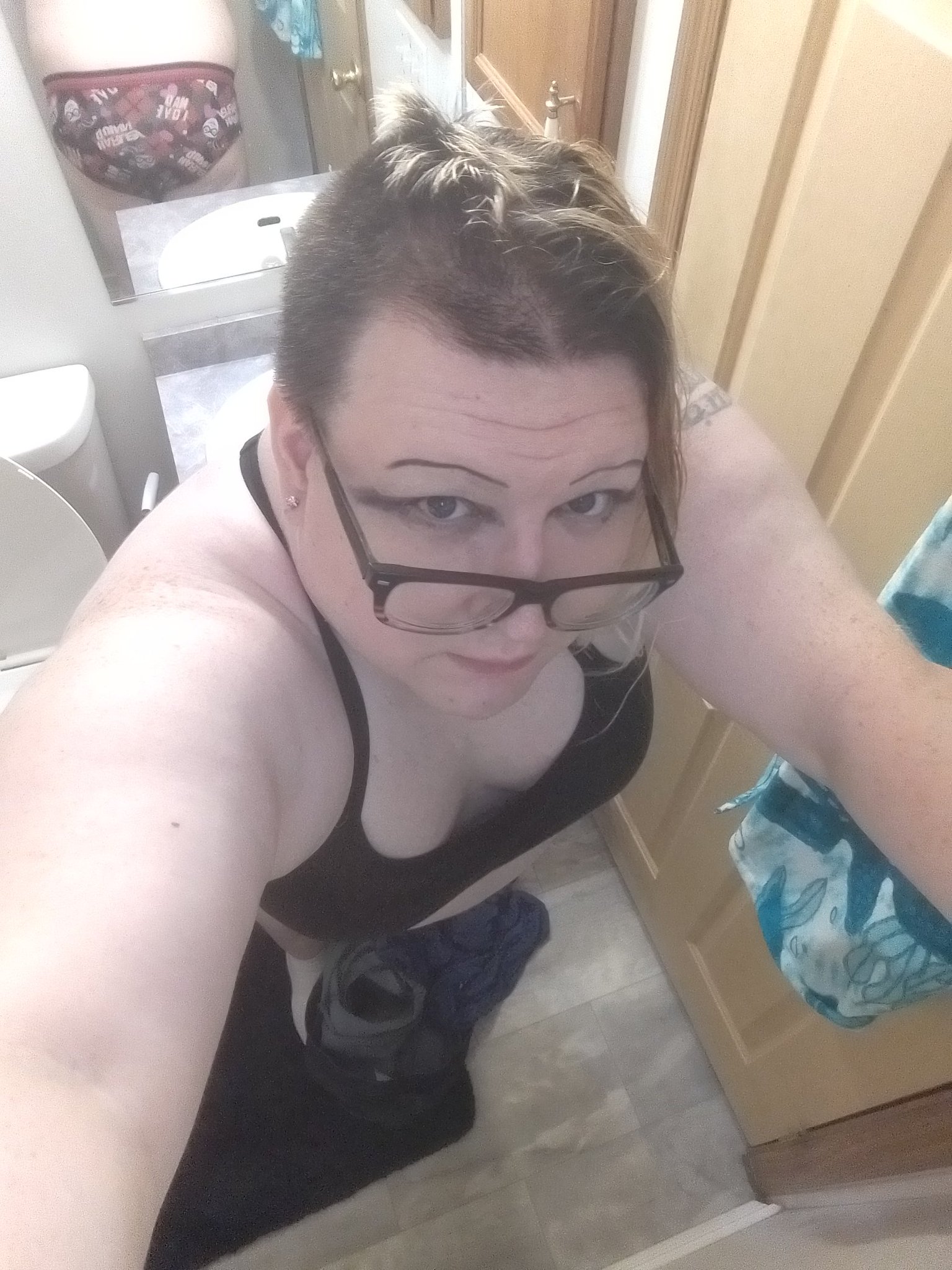 Work is done, now it's time to play~ https://t.co/YSqqgcG1c4