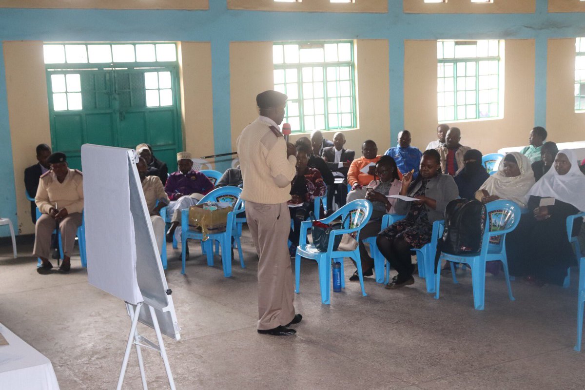 SadenKE's tweet photo. SADEN held a successful Stakeholders meeting in Kayole yesterday. Special appreciation to stakeholders from Sabasaba, Patanisho and Soweto for honoring the invitation we felt the enthusiasm towards supporting social transformation. https://t.co/zUs6GxyUQ2