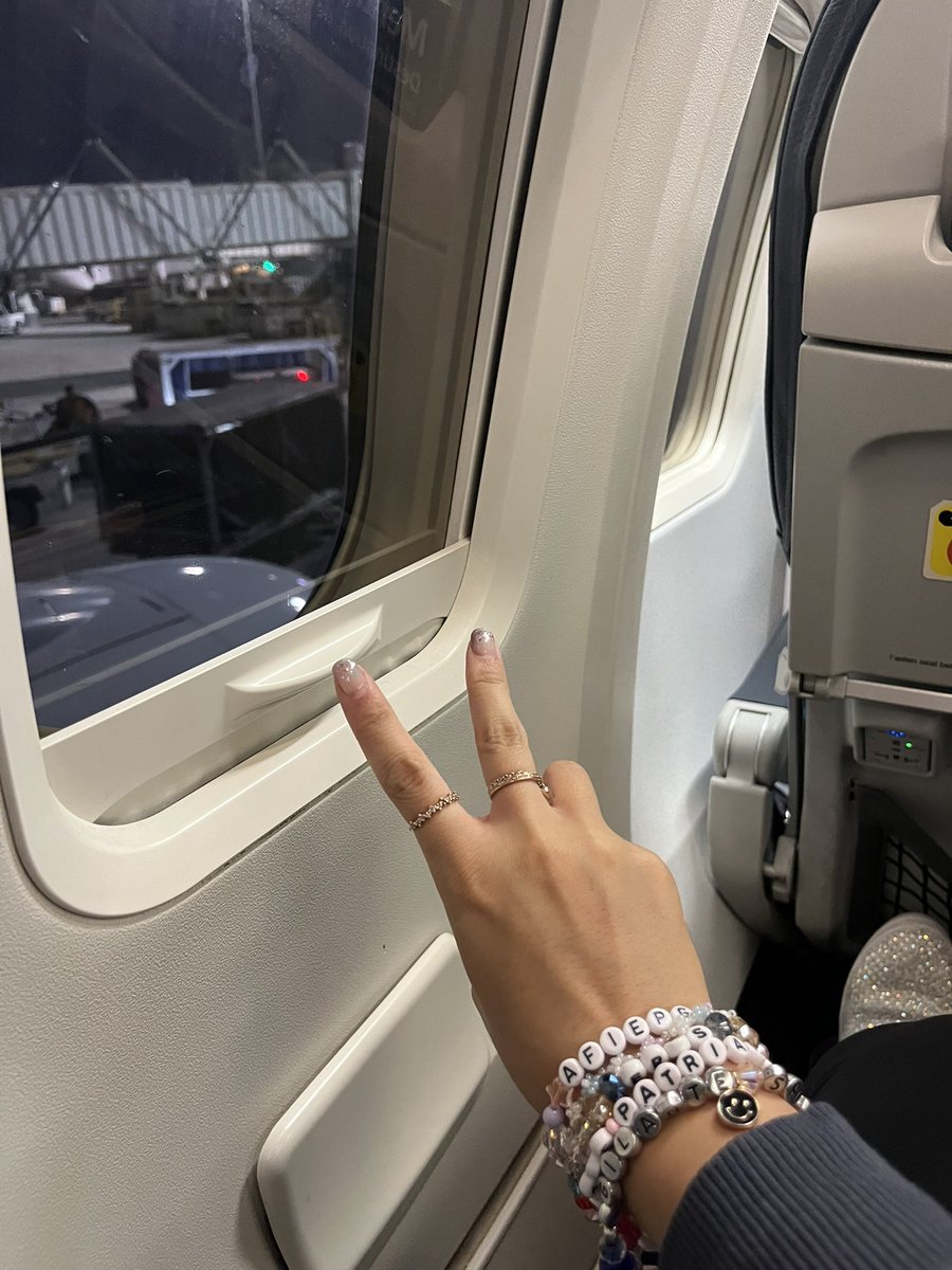 swiftpals's tweet image. Seat 13A for my flight home 🫶🏻 what an incredibly magical few nights #LATSTheErasTour was, I will be holding onto the memories forever 🥹🥹

#TSTheErasTour