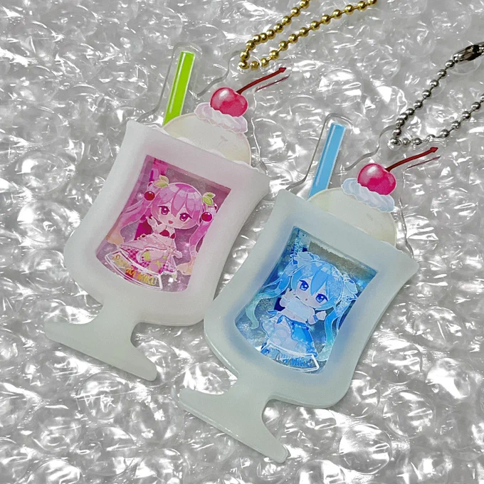 もうおえかきしたくない・・・とか来年の雪ミクだ!とかやってるとこで出すもんじゃないのは分かってるんですけどかわいいのが届いたので見てはほしい