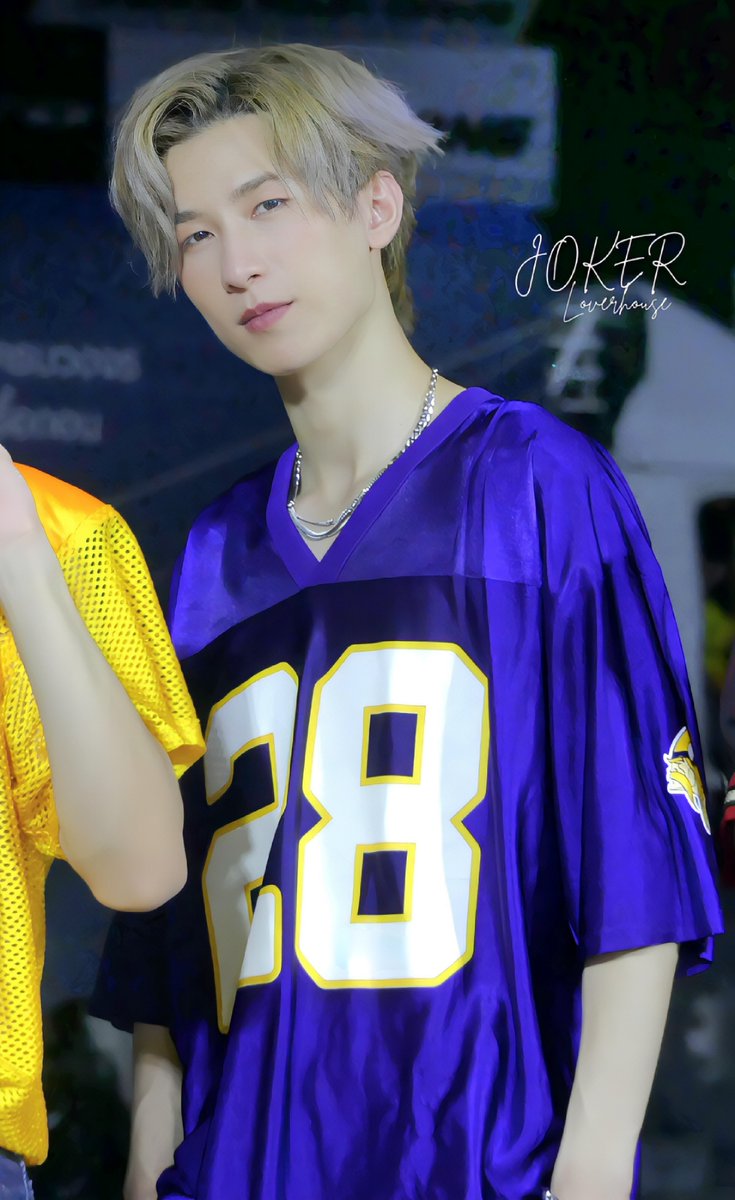 jokerloverhouse's tweet photo. D-20  Good Morning 🌥🌻 
ขอให้เป็นเช้าที่สดใส พบเจอแต่สิ่งที่ดีน่ะครับผม😊
@Joker_ZOLAR 
 #Joker_ZOLAR
#ZOLAR #ตึกมิ้น #Jokerloverhouse https://t.co/c2Nfhiu94F