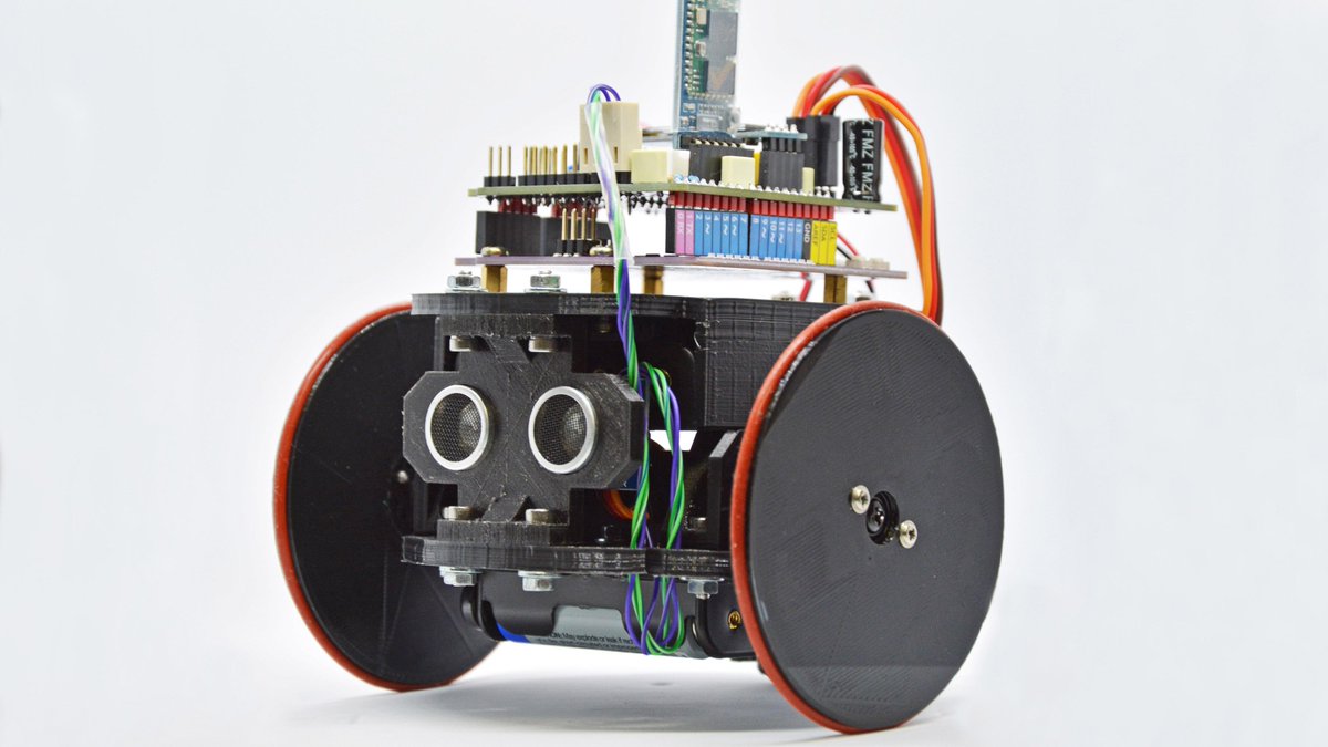 MakerFaireRome's tweet photo. #MFR2023 #SneakPeek  Ita/eng 🤖🔧ecco  #Arlok: il robot #STEM basato su Arduino UNO e stampa 3D! 🚀 Facile da creare, economico e totalmente personalizzabile per le tue esigenze. Le parti stampate in 3D sono come mattoncini, perfette anche per mani piccole. Crea il tuo compagno tecnologico senza spendere una fortuna! 💡🔌
 #Robotica #STEM #Arduino #Stampa3D lo trovi a #Makerfairerome dove imparerai a costruirlo da solo
Save the Date 20-22 ottobre @FieraRoma 
🤖🔧 Introducing Arlok: Your STEM robot buddy powered by Arduino UNO and 3D printing! 🚀 Easy to build, budget-friendly, and fully customizable to suit your needs. The 3D printed parts are like building blocks, perfect for small hands too. Create your tech companion without breaking the bank! 💡🔌 #Robotics #STEM #Arduino #3DPrinting