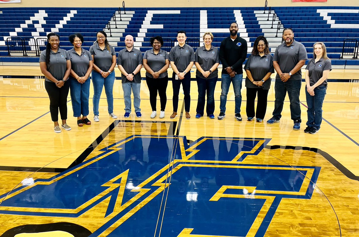 EDCWill's tweet photo. First day of school serving as Assistant Principal at North Forney High School. 🙏🏽🙌🏽 New Year…New Challenge 

Dream Team @DrP1922 @PrincipalJung @principaliam @amandarmichael8 @TyraClaytonEdu https://t.co/8Z1d2yU6lk