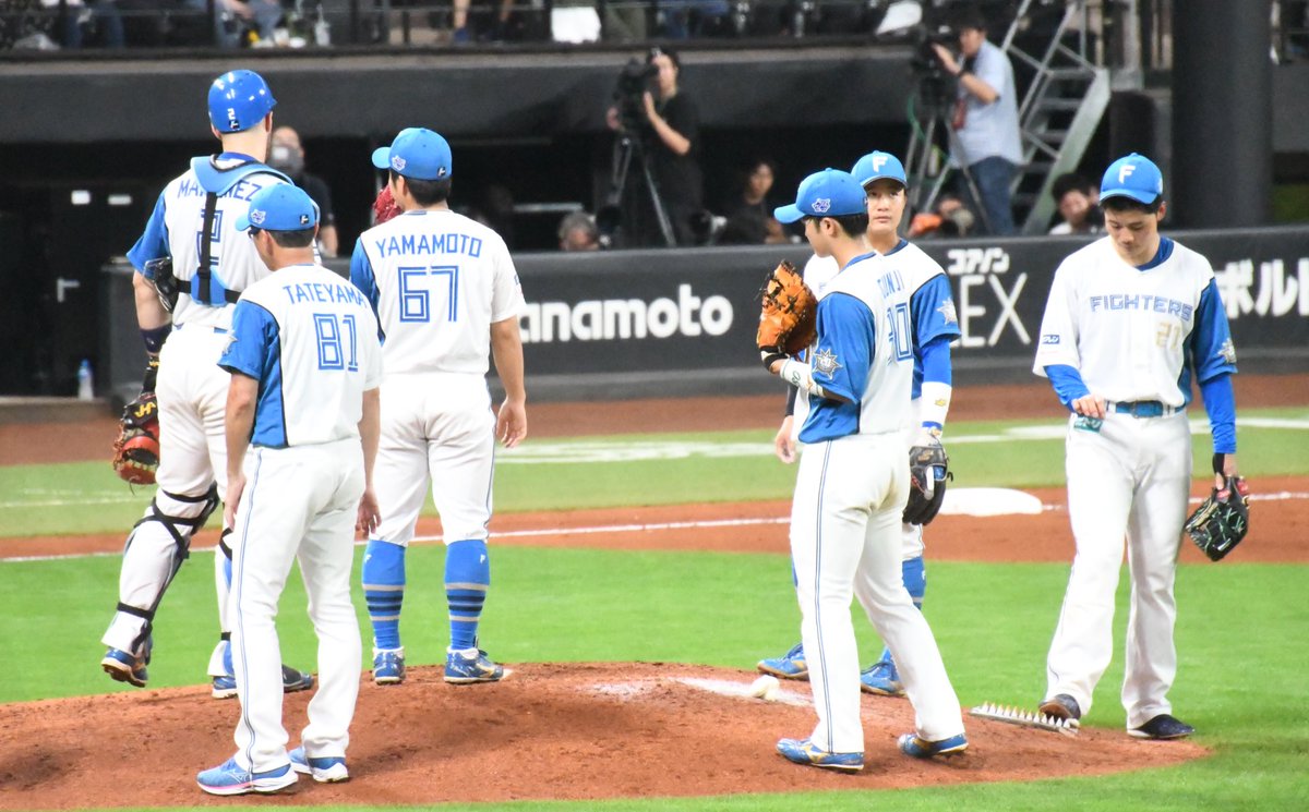 SUMINAFHERO61's tweet photo. #2023年08月09日
#loveFighters
#アリエル・マルティネス
#山本拓実
#sec116
#３列目

アリエルが通訳士さんなしで話してたのが印象的でした
頑張って日本語で話してたのかな https://t.co/MqD9Pj0T3P