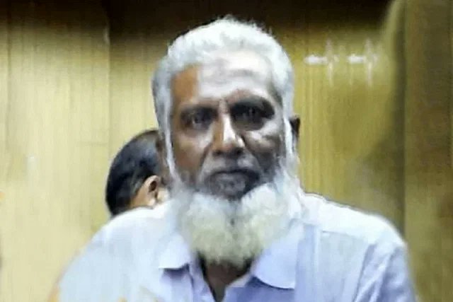 bdbnp78's tweet photo. Another #CustodialDeath by @bd_police!
DMP police arrested Idris Ali (60), @bdbnp78's liberation war secretary of ward no-63 in Dhaka South City, without a warrant on 29 July 2023. He was tortured in custody and sent to jail by the politicized court. Idris did not get any treatment in prison and finally died in custody.
https://t.co/MBmHGNjEVH