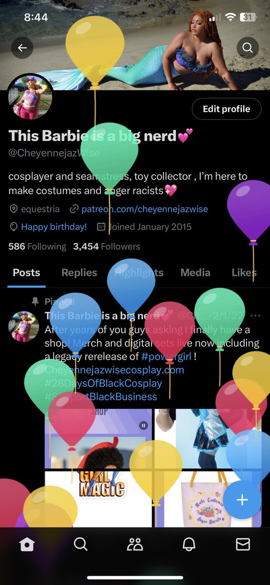 This Barbie is a big nerd💕 tweet media