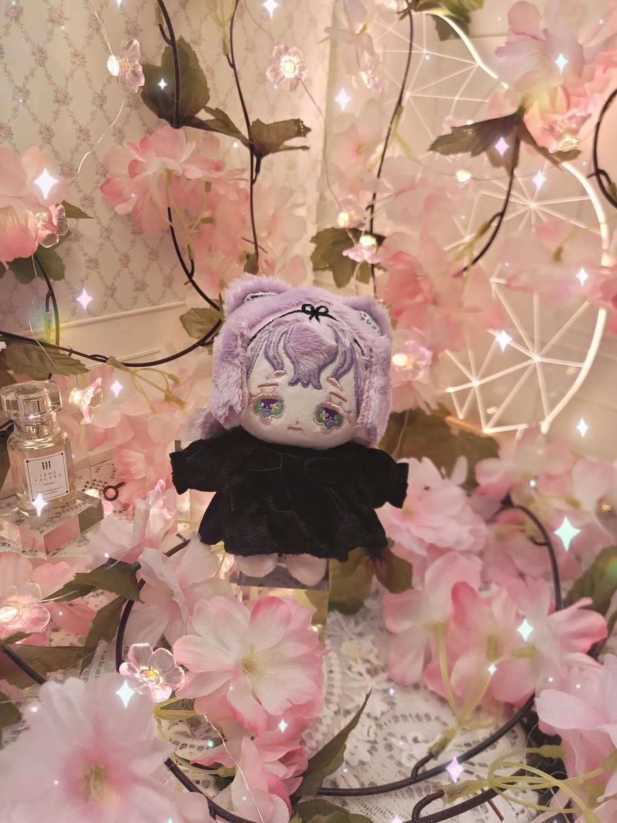 🧸 <a href="/maelleong09/">맬렁공구(로그아웃)</a> 
👗 <a href="/StellaCloset_/">스텔라클로젯💫</a> 

＊┈┈┈┈＊┈┈┈┈＊┈┈┈┈

숲속의 쟈근 요정 슈꾸꒰ ⸝⸝ɞ̴̶̷ ·̮ ɞ̴̶̷⸝⸝꒱
길을 잃었나봅니댜
울지말아효....( •̛̣̣꒶̯•̛̣̣ )

＊┈┈┈┈＊┈┈┈┈＊┈┈┈┈