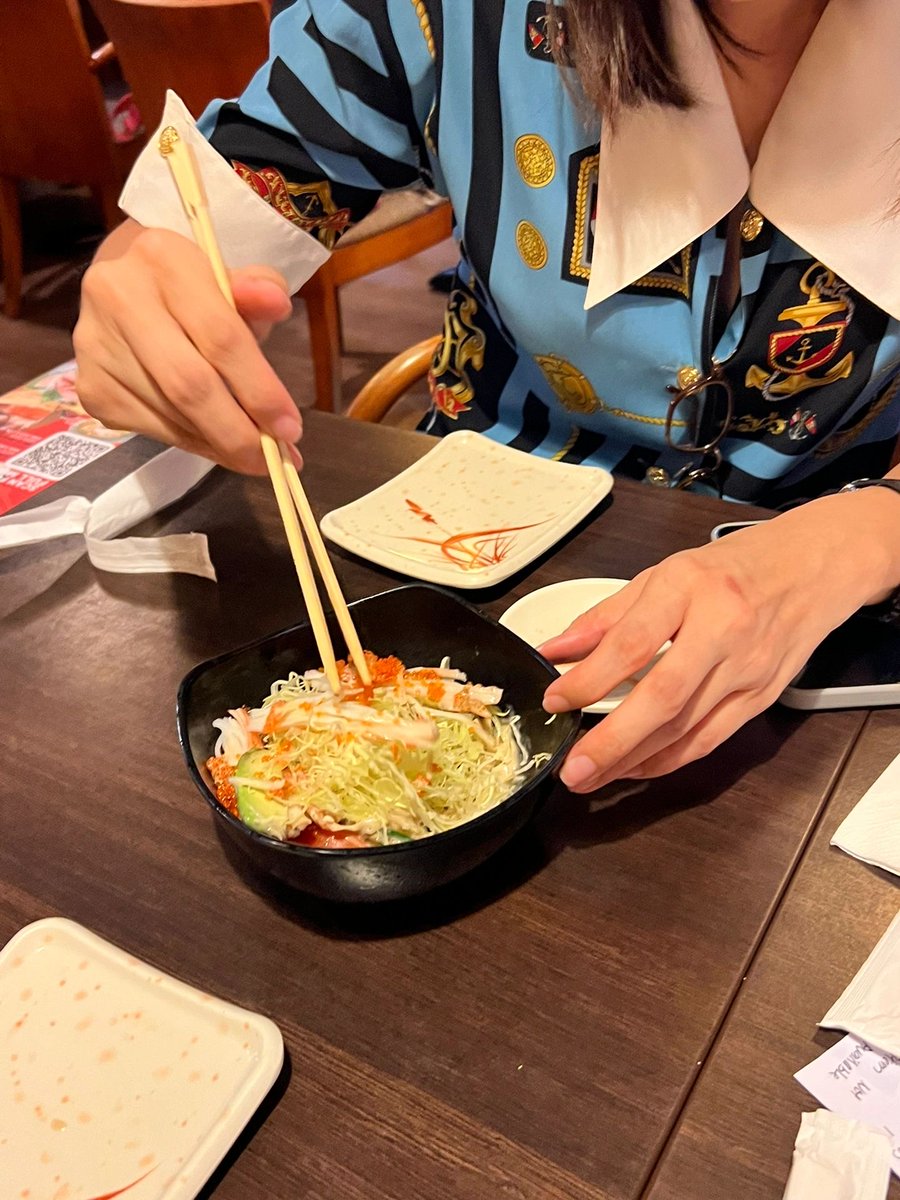 pupink_ilham's tweet photo. Have lunch with mom.
Sunflower Japanese Restaurant 991B Alexandra Road https://t.co/gu4JfGJ97F