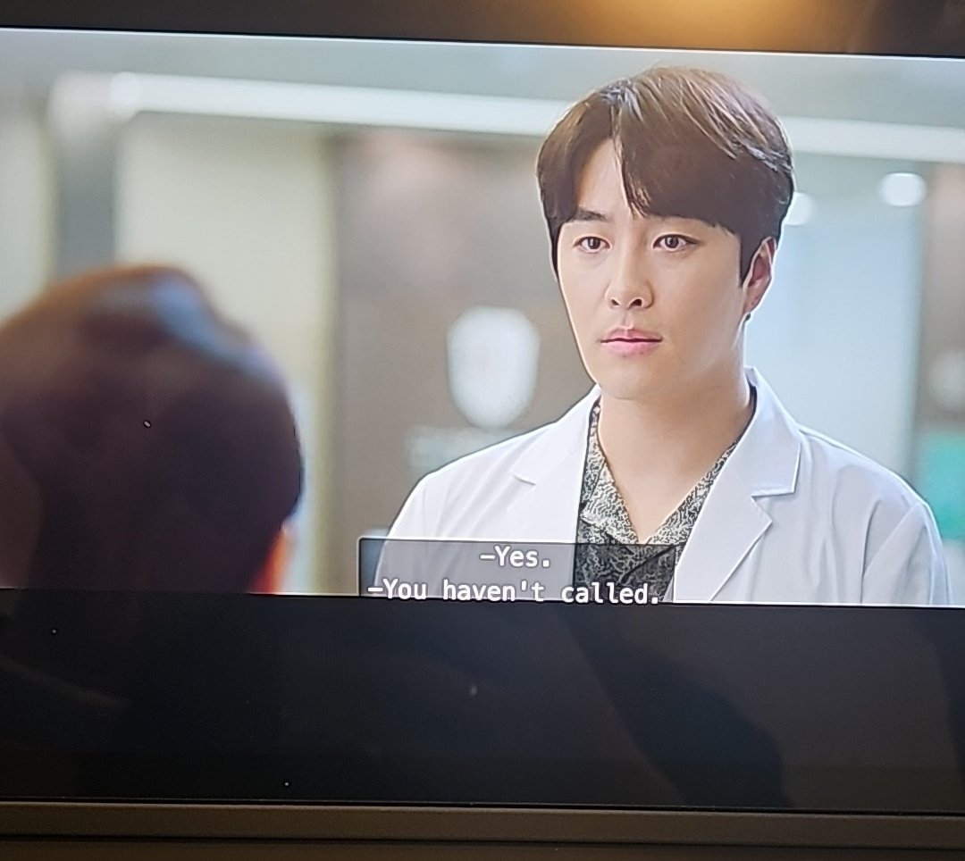 naddienation's tweet photo. CW: #DrCha episode 15 https://t.co/cTO06EMgGt