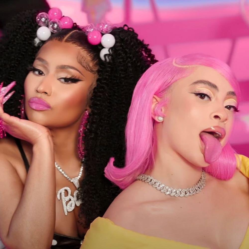 SpiceChart's tweet photo. Today’s Top Hits:

#1. “Barbie World” — @icespicee_ &amp; @NICKIMINAJ https://t.co/JlsXuEL35Q