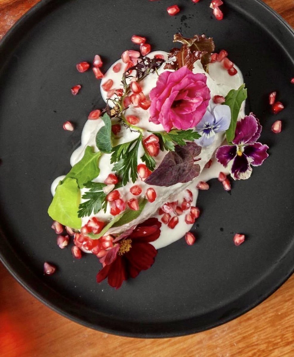 EstebanASolis's tweet photo. @animalgourmet O también pueden ir a Tlaxcala! 
En el restaurante #Mexko el Chef @IvanFer97995058 Ivan del Razo, preparan de los mejores! 👌🏽 https://t.co/fFXQ3Vk8HS