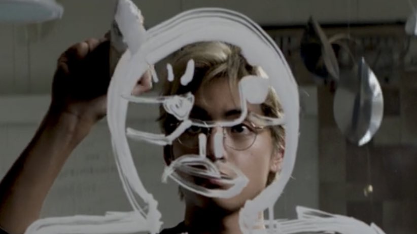 뷔 tweet media