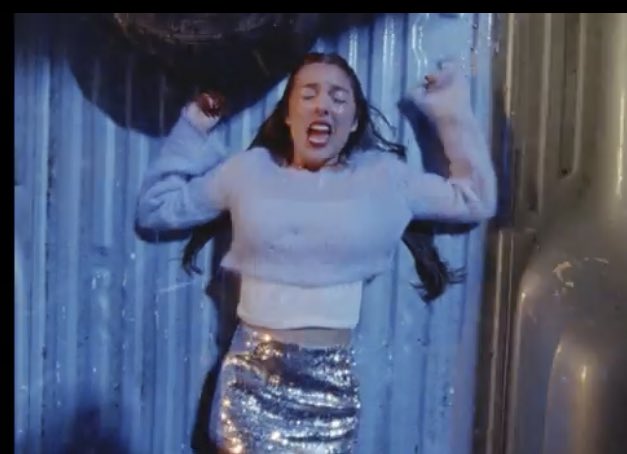 flashdriver5's tweet photo. SHE SLAYYYYY https://t.co/4J8B2jQtd0