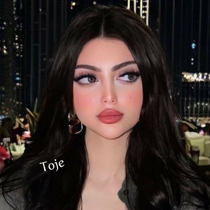 Toje_2005's tweet photo. #صورة_ملف_شخصي_جديدة
مُختلفة بلا إنصاف، حتى لعاديّتها إختلاف"🖤. https://t.co/46VKVkVrfn