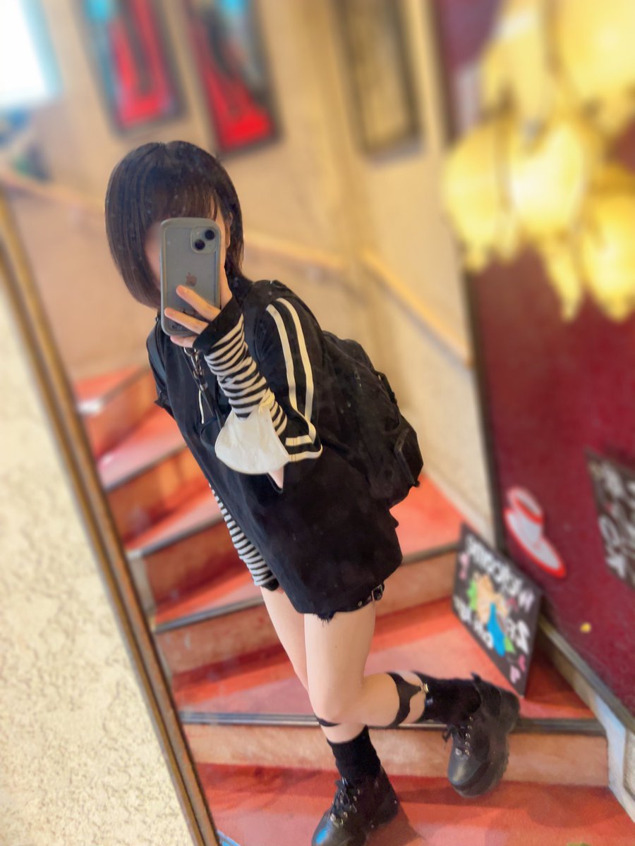 にとさまさんのエロ画像、2023年08月11日13時24分27秒に投稿