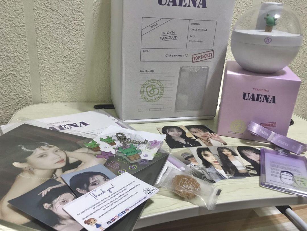 AnnarfmU's tweet photo. My uaena kit finally arrived! ( Last week ) after months of waiting it's finally home.๐ญ๐ซถ( Umuwi lang talaga ako sa'min para dito ๐ฅน) THANK YOU SO MUCH ATE @shewhoscrivens and @merchmallowsph ๐๐ค๐ #Memafeedback
My Uaena heart is so happy ๐ญ๐
#IU #Uaena6thGenKit https://t.co/A5neHUon2p
