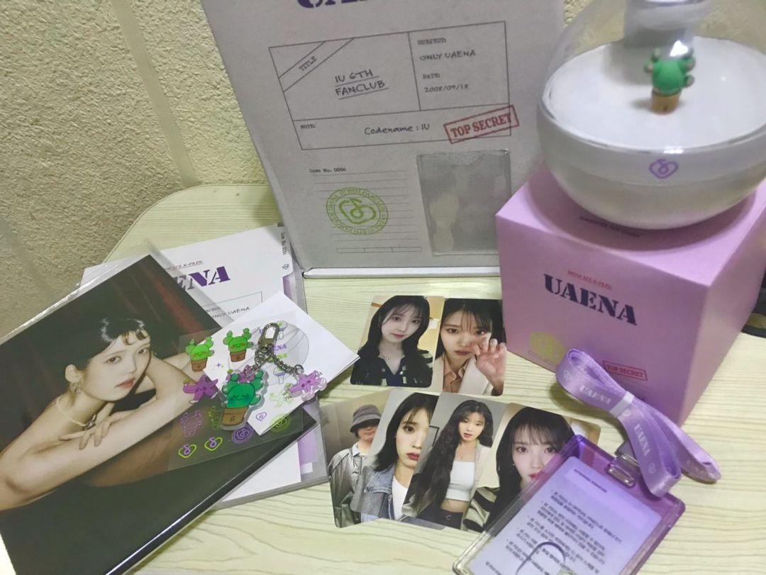 AnnarfmU's tweet photo. My uaena kit finally arrived! ( Last week ) after months of waiting it's finally home.๐ญ๐ซถ( Umuwi lang talaga ako sa'min para dito ๐ฅน) THANK YOU SO MUCH ATE @shewhoscrivens and @merchmallowsph ๐๐ค๐ #Memafeedback
My Uaena heart is so happy ๐ญ๐
#IU #Uaena6thGenKit https://t.co/A5neHUon2p