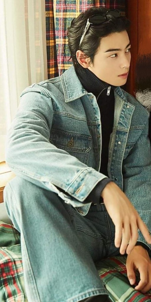 Woo

#CHAEUNWOO