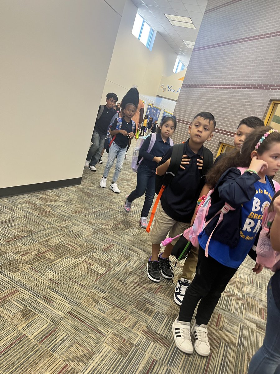 renee_ivory's tweet image. WOW! What an amazing first day of school! @AmersonDeMonica makes this look super easy! It was my please to assist with ALL the things. #routines #procedures #smoothtransitions  #WeAreSpring #WarriorTeachers #Hope #Optimism #Determination  @LaQuitaCarter2