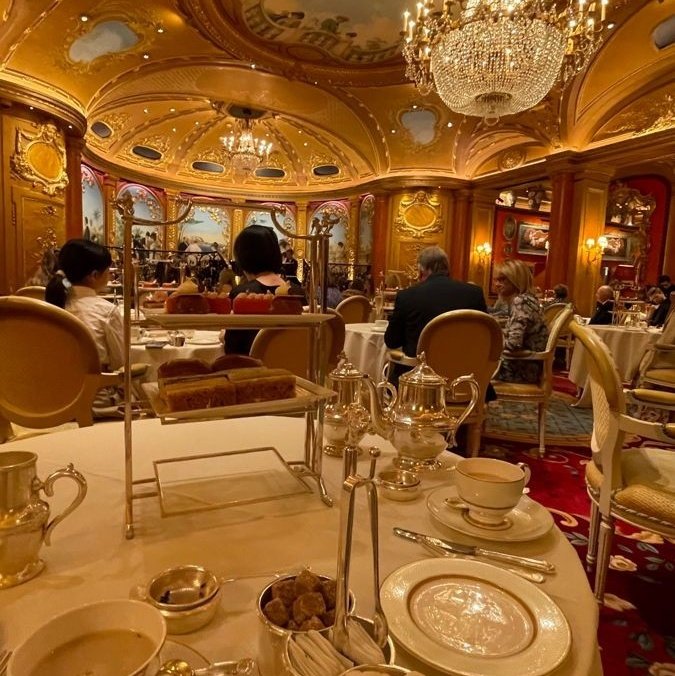 [ day 2 : lf moots ]

Hi I'm Sei !

♡ : she/her ; minor ; filo
♡ : new to #kpoptwt,#stantwt 
♡ : multistan
♡ : lf interactive blinks &amp; engene moots ! ( Any fandoms are welcome)

rt / heart to be moots &amp; spread