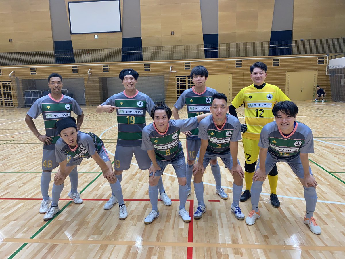 【選手権】
vs Viajante S.I.F.C
4-4 (PK8-7)⚫︎
結成2年目、初の選手権参加は2回戦で敗北となりました。
みんなめちゃくちゃ戦った、結果はベストではないですが、それ以上の収穫があったと感じる試合でした。
.
#フットサル
#東京都フットサル4部リーグ 
#森清化工 
#モリセイoリング