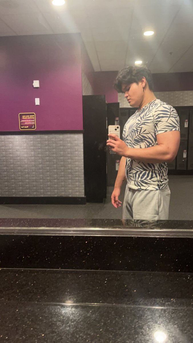 Jyngyn's tweet photo. Chest lookin good so I had to https://t.co/0ZkpNirbOR