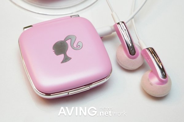 retroparkchan's tweet image. INNO barbie MP3 girl
#INNOdesign #mp3player #Barbie #mycharacter